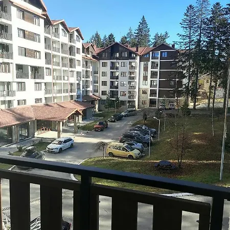 Gardens A27 Apartment