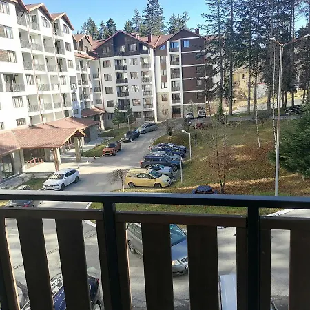Gardens A27 * Borowez