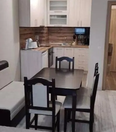Gardens A27 Apartment *